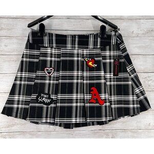 NOBO Skirt Junior's Large (11-13) Pleated Plaid Mini Patches Black White 90s NWT